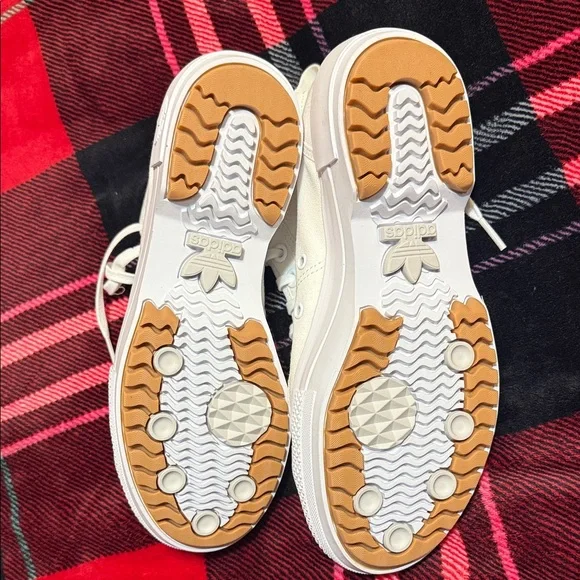 Adidas Nizza Trek W Sneakers White | Women’s 9 | NIB - Picture 4 of 9